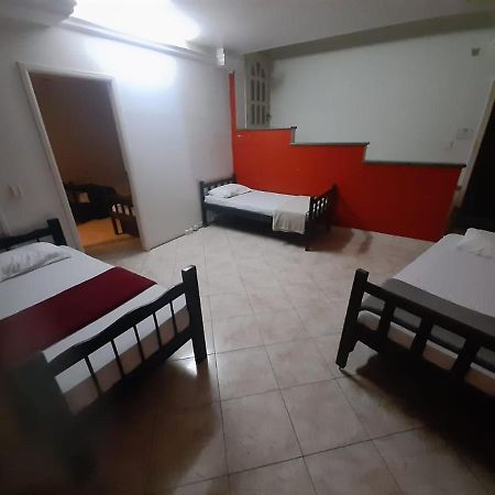 Knock Knock Hostel Curitiba Exterior foto