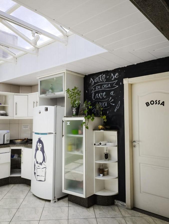 Knock Knock Hostel Curitiba Exterior foto